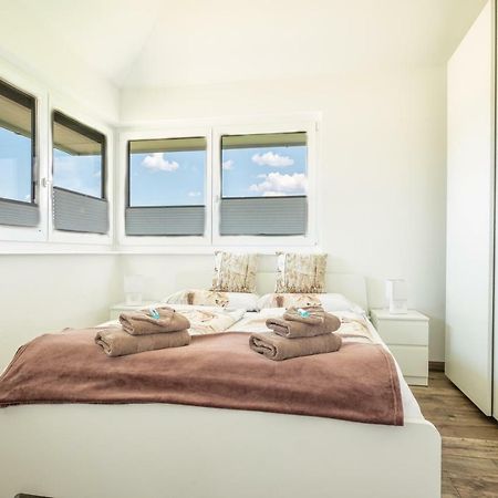 Luxurioese Penthaus Wohnung Anif Kültér fotó